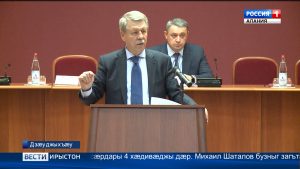 Михаил Шаталов ногæй æвзæрст æрцыди Дзæуджыхъæуы æхсæнадон советы сæрдарæй