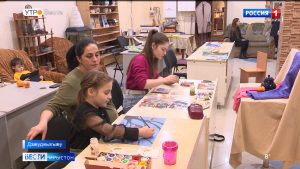 7-аздзыд Афина Герасимиди уæлахиздзау сси аивæдты æппæтадæмон фестивалы Санкт-Петербурджы