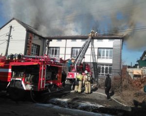 Пожарные потушили возгорание в строящемся здании во Владикавказе