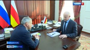 Битарты Вячеслав æмæ Тотраты Владислав бæстон æрныхас кодтой Æрыдоны районы социалон-экономикон рæзтыл