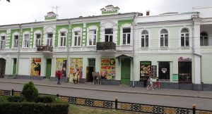 Здание бывшего кинотеатра «Комсомолец» передали Мариинскому театру