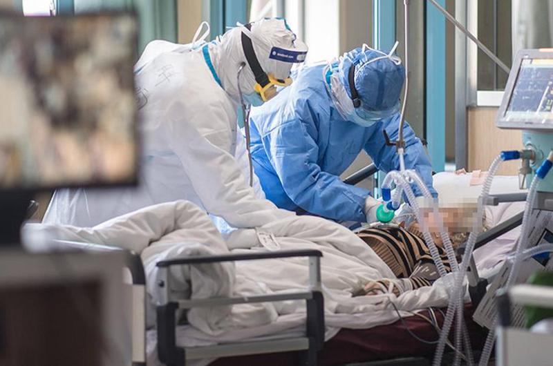 В реанимации больниц, где находятся пациенты с подозрением на коронавирус, остаются 72 человека