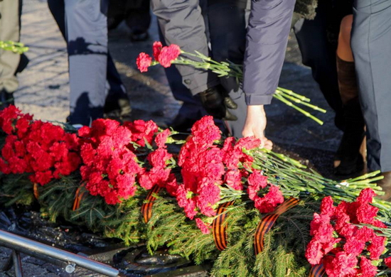 Военнослужащие ЮВО во Владикавказе почтили память павших в Великой Отечественной войне