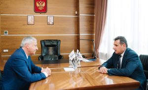 Вячеслав Битаров встретился с директором радиоэлектронного комплекса госкорпорации Ростех Сергеем Сахненко