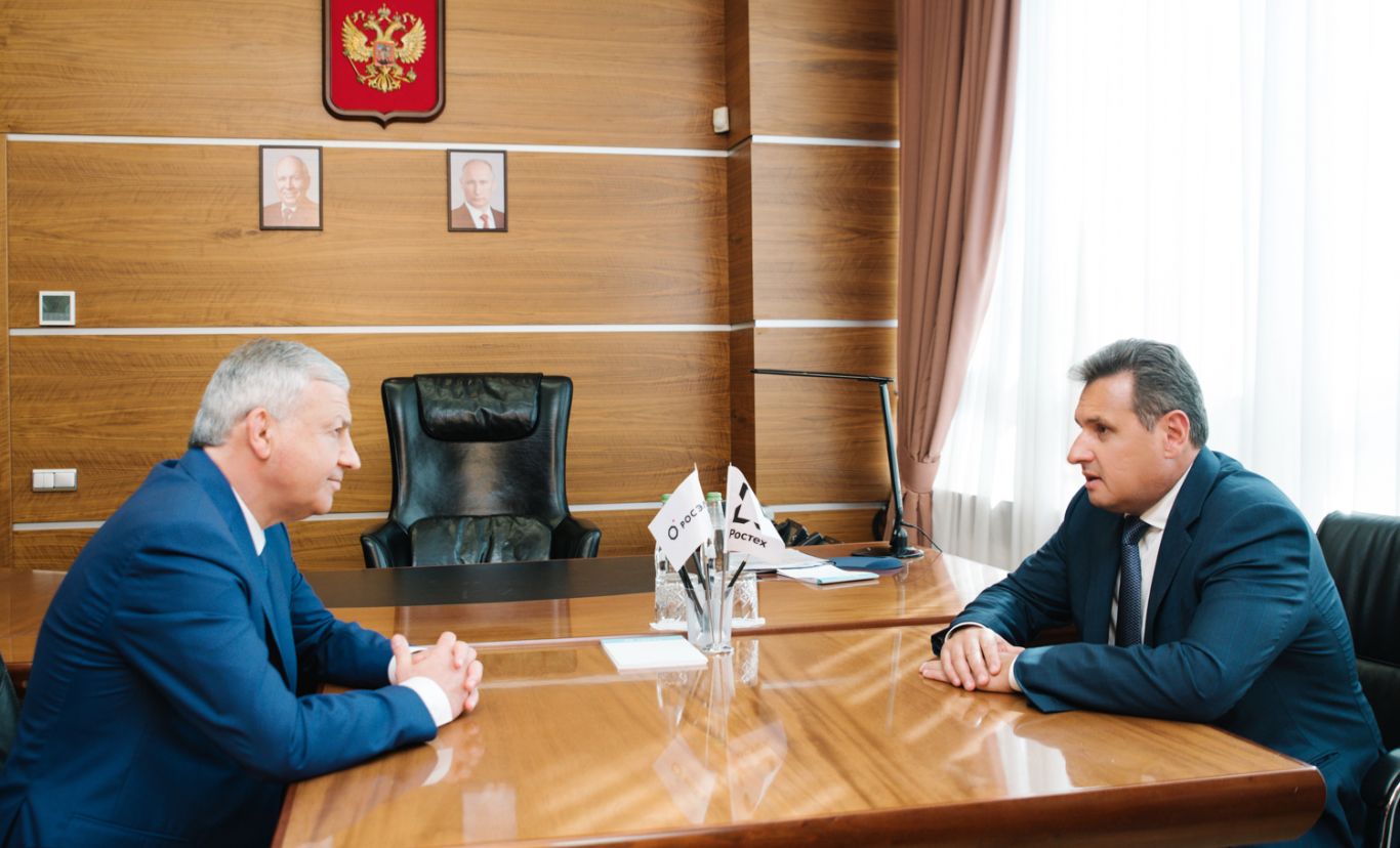 Вячеслав Битаров встретился с директором радиоэлектронного комплекса госкорпорации Ростех Сергеем Сахненко Вячеслав Битаров встретился с директором радиоэлектронного комплекса госкорпорации Ростех Сергеем Сахненко
