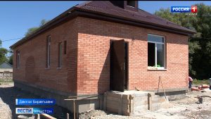 Дæллаг Бирæгъзæнджы кæронмæ фæхæццæ кæны ног амбулаторийы арæзтад