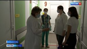 Дзæуджыхъæуы сывæллæтты 1-æм поликлиникæйы дохтыртæ  рахызтысты сæ æрвылбоны куысты фæткмæ