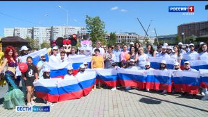 Во Владикавказе прошла акция «Большая добрая встреча» в поддержку Зарины Бадоевой
