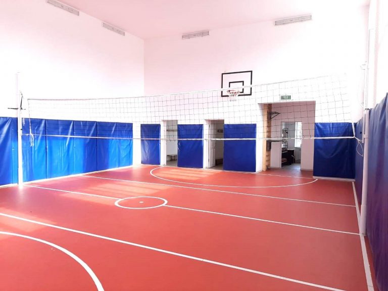 Более 30 миллионов рублей направят в Северной Осетии на создание комфортных условий для занятий физкультурой в сельских школах
