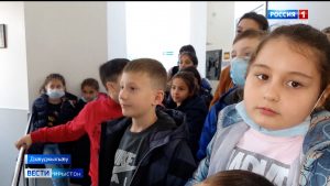 Алайнаг гимназы дыккæгæм къласы ахуырдзаутæ бабæрæг кодтой Планетарий