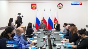 Аразгæ интеллект æмæ нымæцон технологитыл бæстон æрдзырдта Сæлбиты Алан