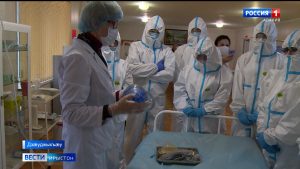 Медицинон колледжы студенттæ кусдзысты коронавирусæй рынчынтимæ