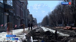 АМС Владикавказа проинспектировала ход работ по преображению города