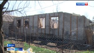 Активисты ОНФ с помощью меценатов приобрели для семьи Джиоевых, у которой сгорел дом, вещи первой необходимости