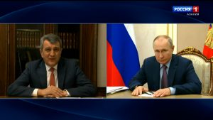 Тема дня: Владимир Путин назначил врио главы Северной Осетии Сергея Меняйло