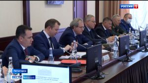 Вопросы защиты прав журналистов обсудили на совещании под председательством советника президента Валерия Фадеева