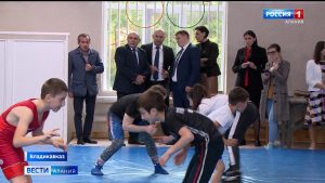 Эксперты Общественной палаты России посетили спортивные школы республики