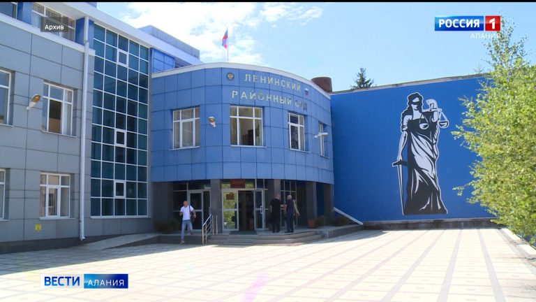 Бывший главный бухгалтер спортшколы олимпийского резерва по дзюдо получила условный срок за хищение 9,4 млн рублей