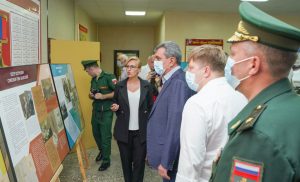 Во Владикавказе открылась передвижная выставка Русского географического общества