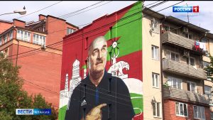 На одном из домов во Владикавказе появилось изображение Станислава Черчесова