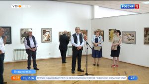 В выставочном зале Союза художников открылась персональная выставка Сергея Савлаева