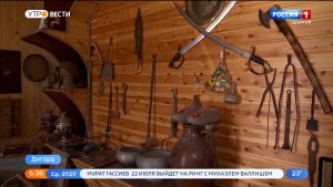 Житель Дигоры Владимир Корнаев устроил музей в своем доме