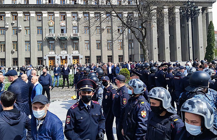 Участники несанкционированного митинга во Владикавказе получили от пяти лет колонии