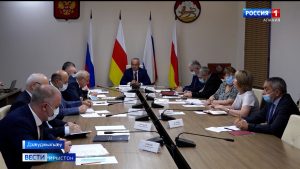 Коронавирусæй рынчынты нымæц ивгъуыд къуырийы, раздæры къуыриимæ абаргæйæ, фæфылдæр сты 15%