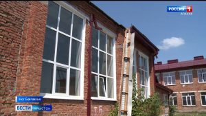 Æппæтуæрæсеон адæмон фронты активисттæ бабæрæг кодтой республикæйы цалдæр районы скъолатæ