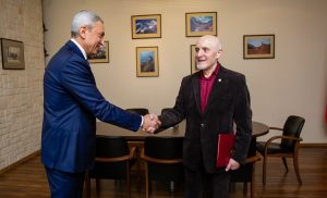 Харитону Ногаеву присвоено звание Народного художника Северной Осетии