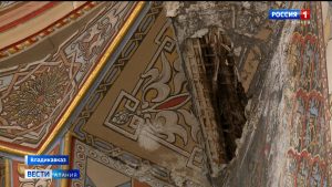 Непогода как испытание: Суннитская мечеть нуждается в реконструкции