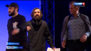 Мариинаг театры сценæйы цæуынц фæстаг цæттæгæнæн мадзæлттæ æмæ генералон репетици пьесæ «Паяцы»-йæн