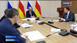 Санитарон авиацийы куысты фарстатыл ныхас цыди, Дзанайты Барис разамынд кæмæн лæвæрдта, уыцы æмбырды