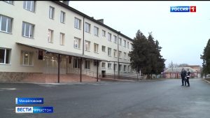 Æртæ радæй уроктæ, стæй 30 минутæй фылдæр нæ – ахæм уавæрты ныртæккæ кусынц Михайловскæйы скъолайы