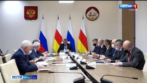 Сергей Меняйлойы разамындæй аразт æрцыд аппаратон æмбырд