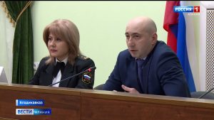 Приставы Северной Осетии провели встречу с жителями республики