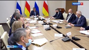 Цæгат Ирыстоны сарæзтой 14 сæрмагонд пункты, æмæ дзы æрбынат кодтой Донбассæй æрбалидзæг адæм