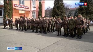 Курсанты военного учебного центра СОГУ собрали посылки военнослужащим, которые выполняют задачи спецоперации на Украине