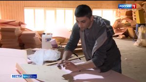 Нæ бæстæйы экономикон райрæзт аразгæ у бынæттон куыстуæтты архайдæй дæр