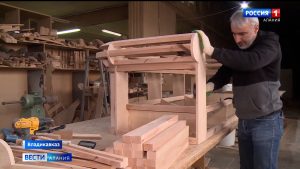 Свои лесоматериалы, но импортная фурнитура: осетинские производители мебели адаптируются к работе в условиях санкций