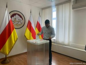 В Москве откроется участок для голосования на повторных выборах президента Южной Осетии