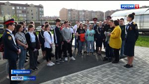 Дети из Донецкой и Луганской народных республик посетили гимназию “Диалог”