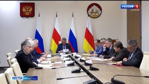 Сергей Меняйлойы разамындæй арæзт æрцыди республикæйы экономикæйы рæзты фарстаты фæдыл оперативон штабы æмбырд