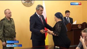 Сергей Меняйло лæгдзинады ордентæ радта, сæрмагонд операцийы рæстæг йе фсæддон хæс æххæст кæнгæйæ чи фæмард, уыцы хæстонты бинонтæн