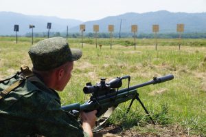 Снайперы ЮВО в Северной Осетии уничтожили в горах беспилотную авиацию условного противника