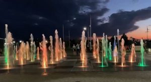 Свето-музыкальный фонтан в Олимпийском парке заработал после капитального ремонта