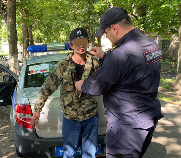 Во Владикавказе задержали закладчика метадона из Средней Азии