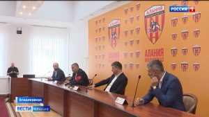 Данил Гуриев анонсировал возможный переход Дзагоева в «Аланию»