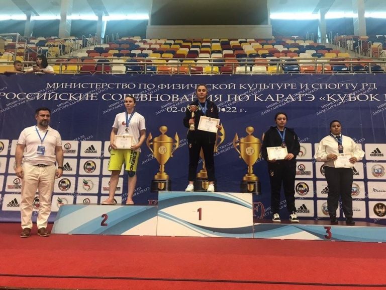 Осетинские спортсмены завоевали 18 наград на Всероссийских соревнованиях по каратэ «Кубок Каспия»