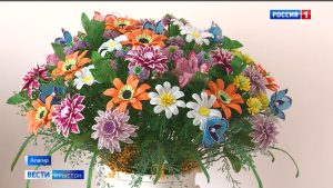 Фæрдгуытæй æппæтæй стырдæр дидинджыты баст йæхи къухтæй скодта Алагирæй æрмдæсны Чехойты-Усипян Варгине